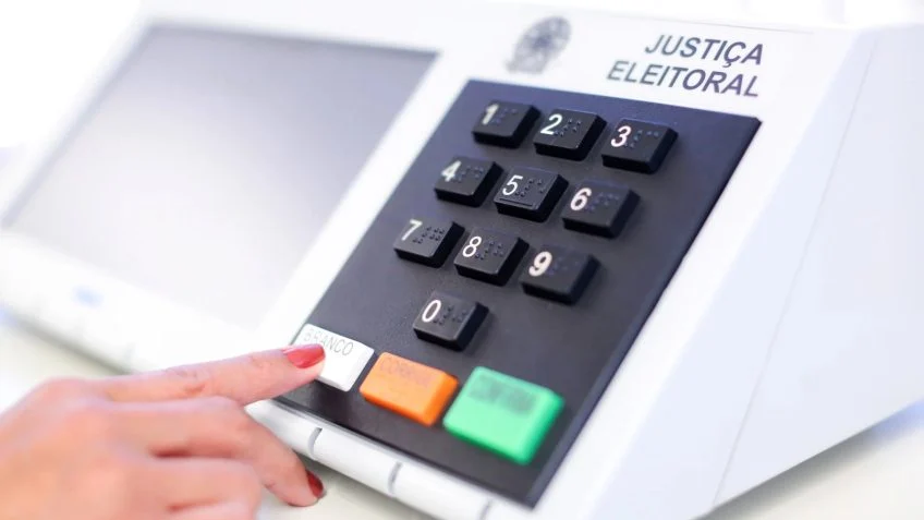 Saiba quais pesquisas eleitorais podem sair nesta 6ª feira