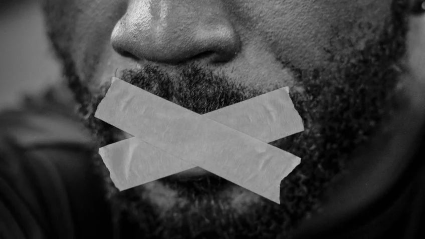 Projeto cria proteção integral para vítimas de crimes raciais