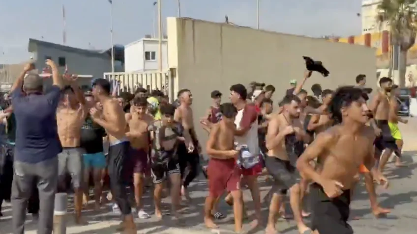 Espanha promete normalidade, mas Ceuta segue com migrantes nas ruas