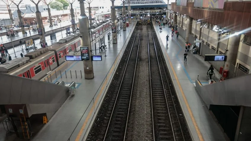 Saiba quais linhas da CPTM operam normalmente em SP e quais estão paradas
