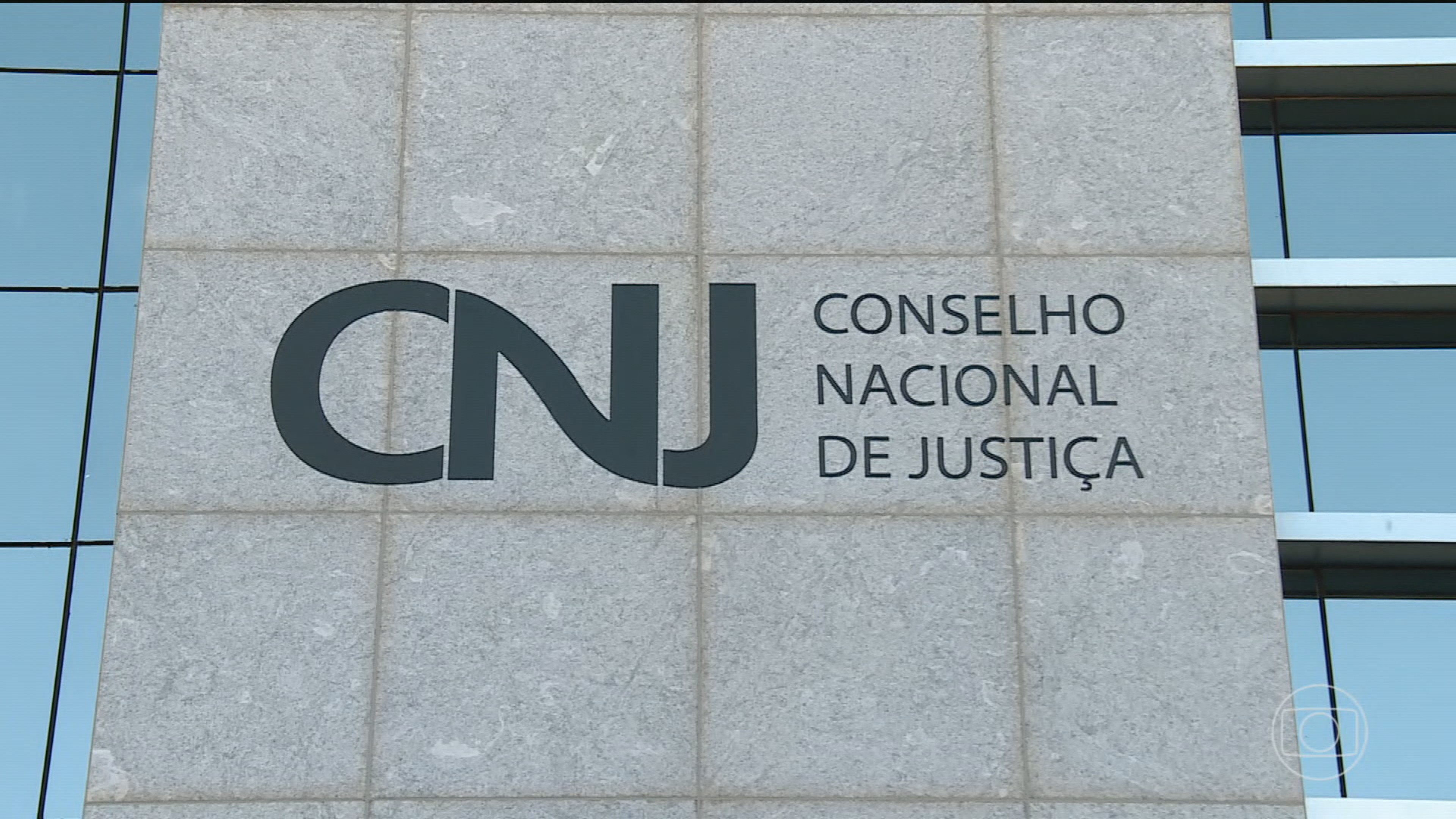 Aposentadoria compulsória de juízes: CNJ aprova fim da punição G1
