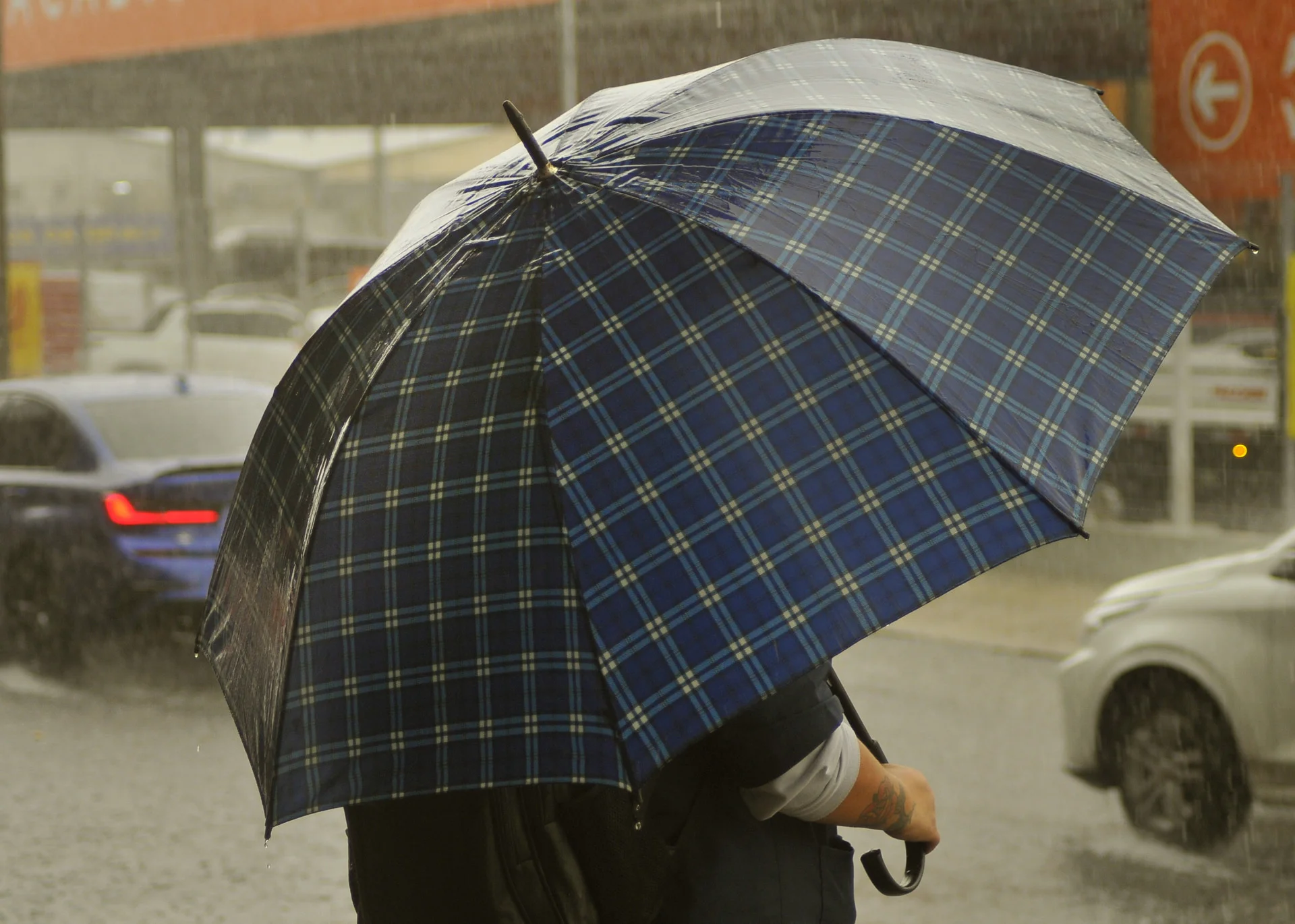 RS em alerta para tempestades severas com vento acima de 90 km/h veja as regiões com maior risco abc+