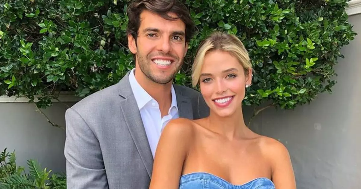Vestido super fino de Carol Dias, esposa do Kaká, apaga famosas em leilão de Neymar