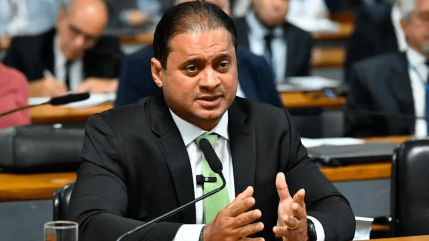 PF apura transporte de dinheiro vivo a Weverton no caso do INSS