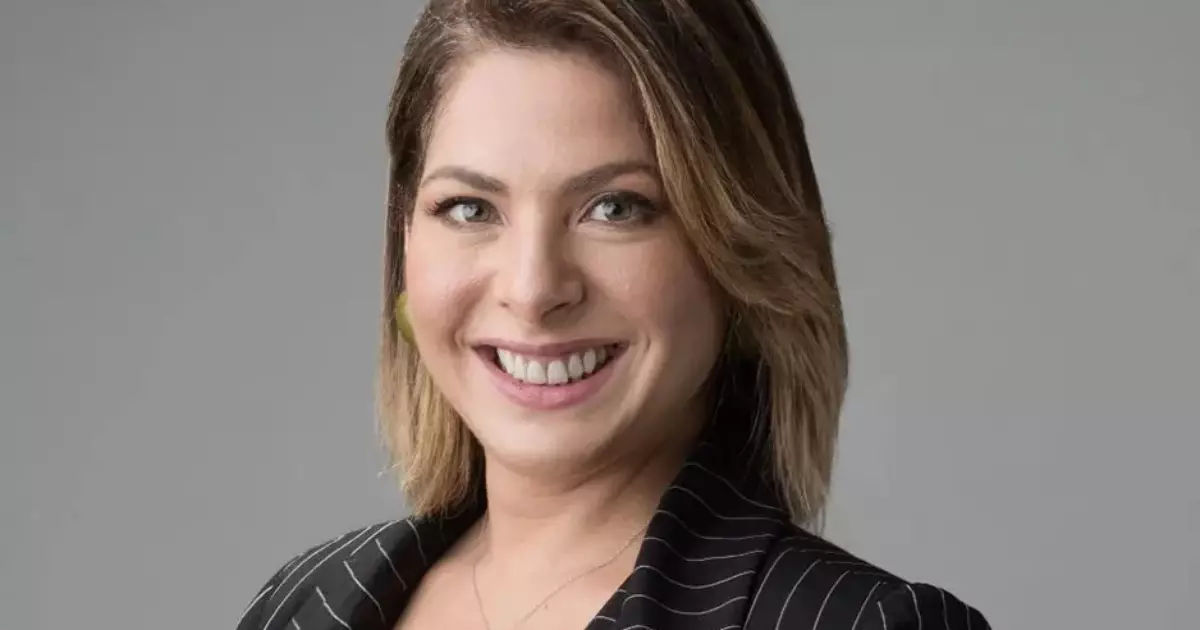 Daniela Lima supera a GloboNews no Ibope com frequência 1 ano após ser demitida do canal