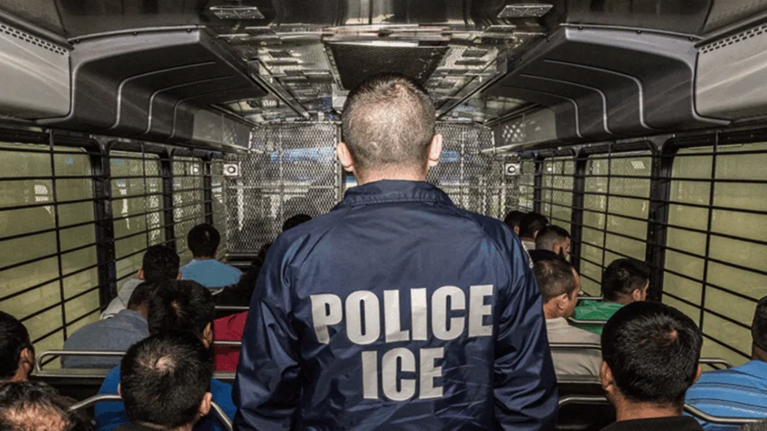 2/3 dos presos pelo ICE no 2º mandato de Trump não tinham condenação