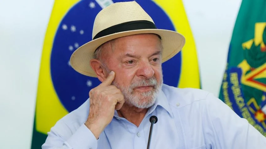 Lula estende uso do FGTS para hospitais do SUS