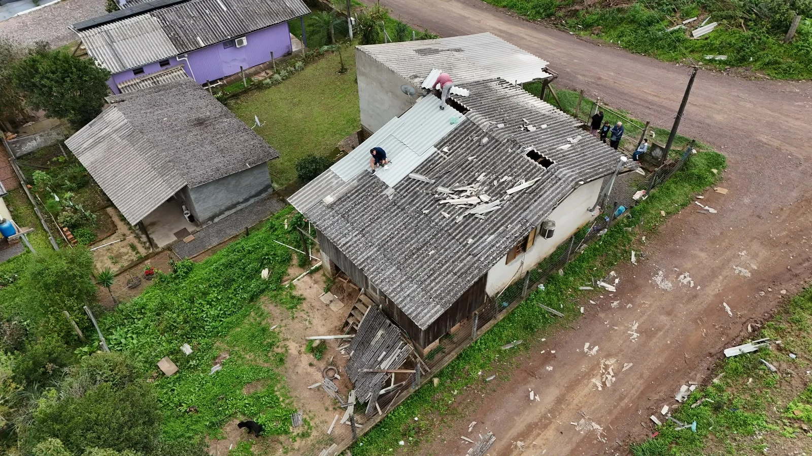 Taquara decreta emergência após onda de tempestades com vendaval de 91,8 km/h abc+