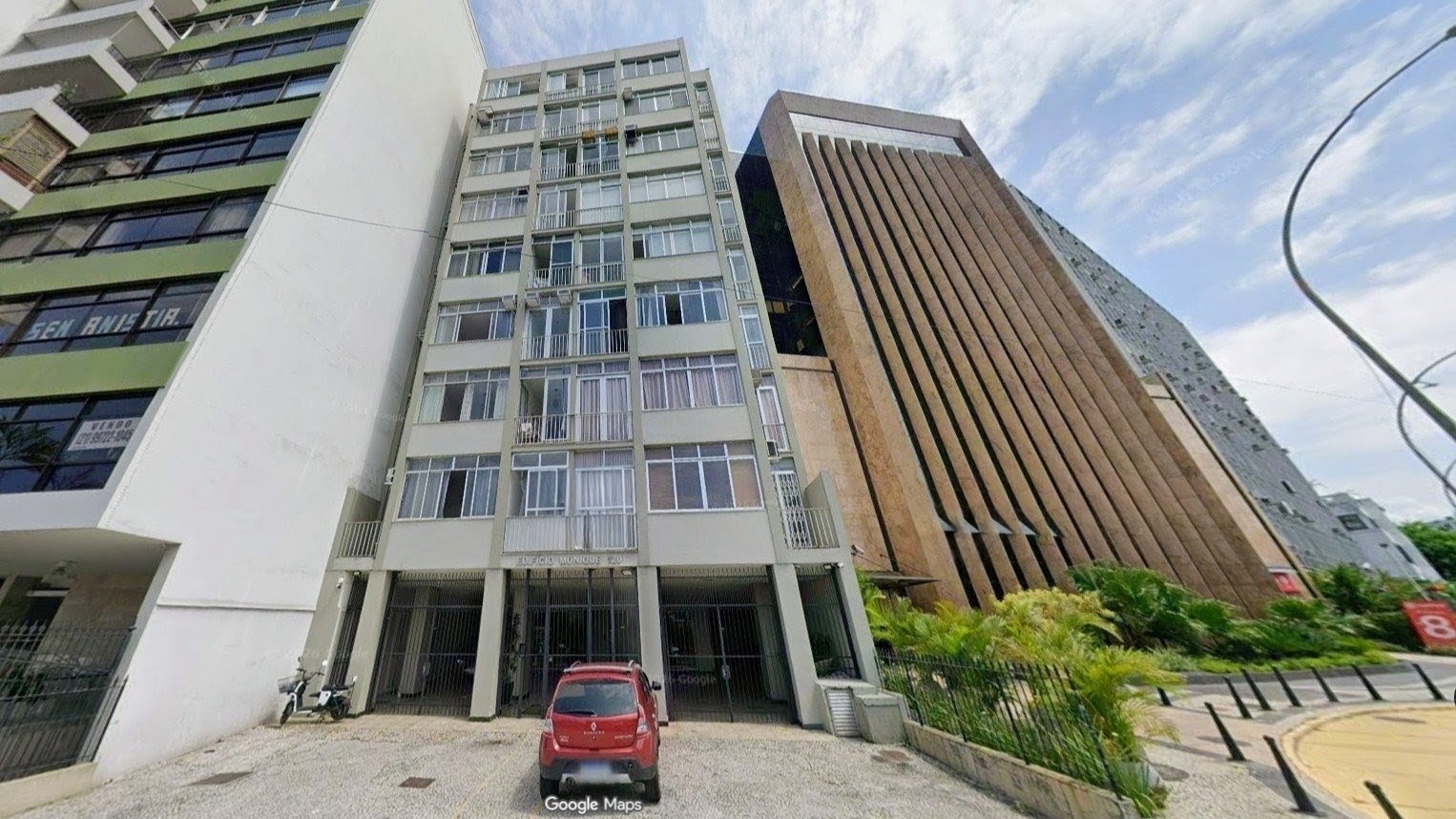Apartamento de Eduardo Bolsonaro vai a leilão por dívida com a Caixa G1