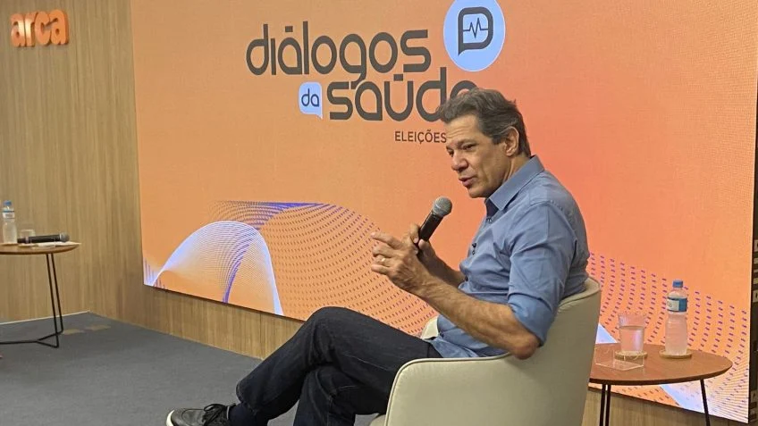 Haddad critica salário de policiais e diz que tropa está desmotivada