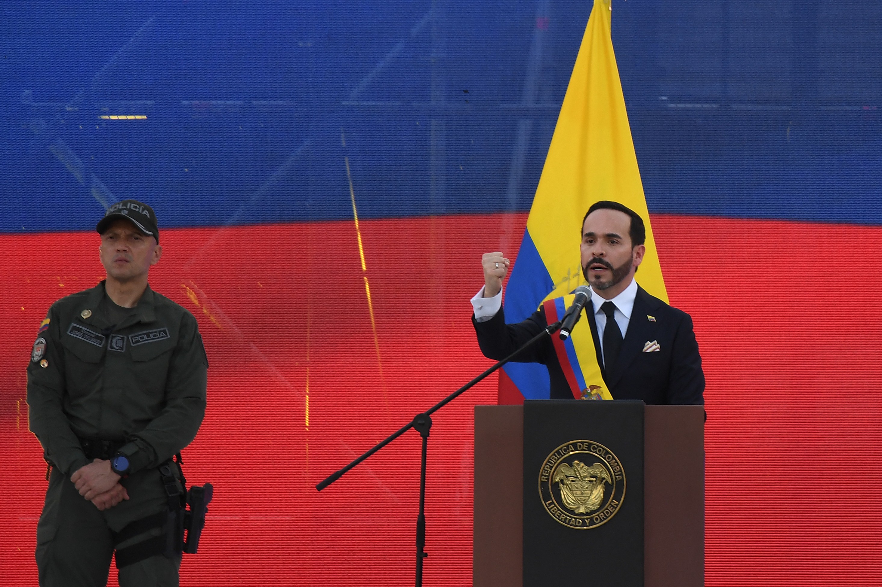 Abelardo de la Espriella toma posse como presidente da Colômbia G1