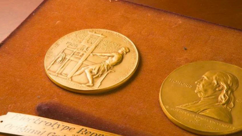 Recorde de 8 vencedores do Prêmio Pulitzer revelam uso de IA em 2026