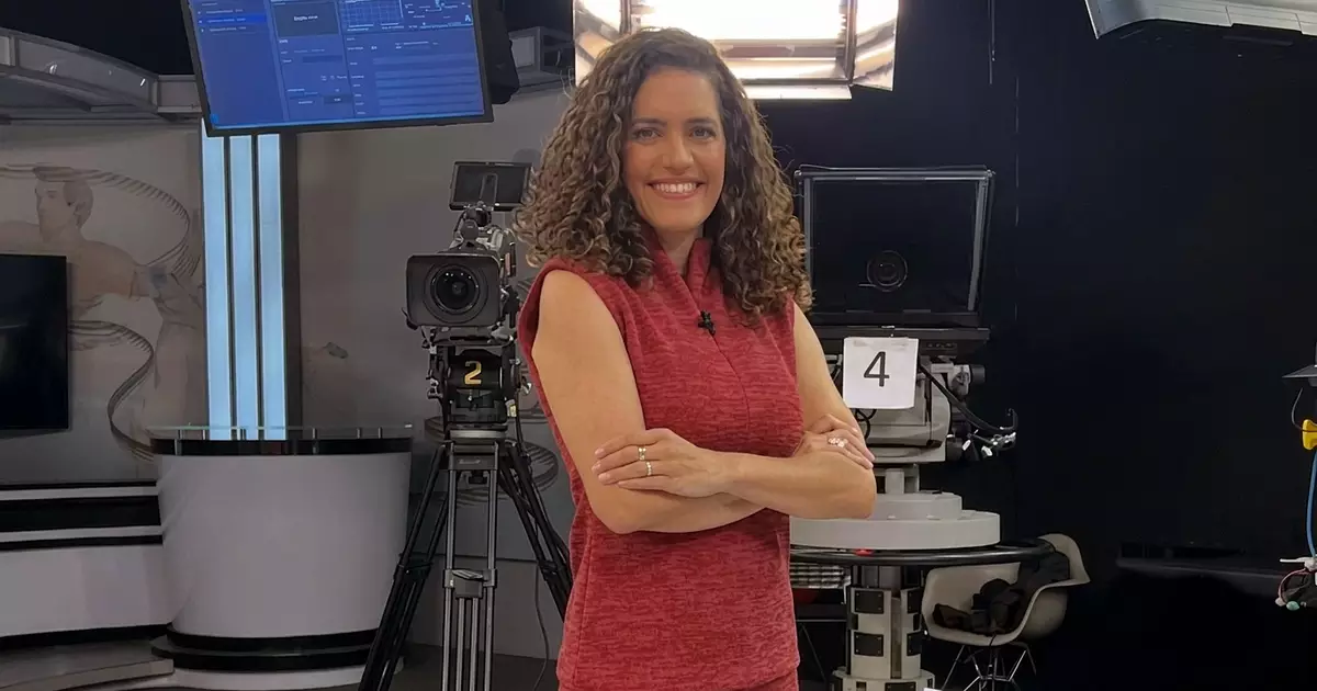 Apresentadora pede demissão por não aguentar mais dar notícias sobre crimes e ver mortos