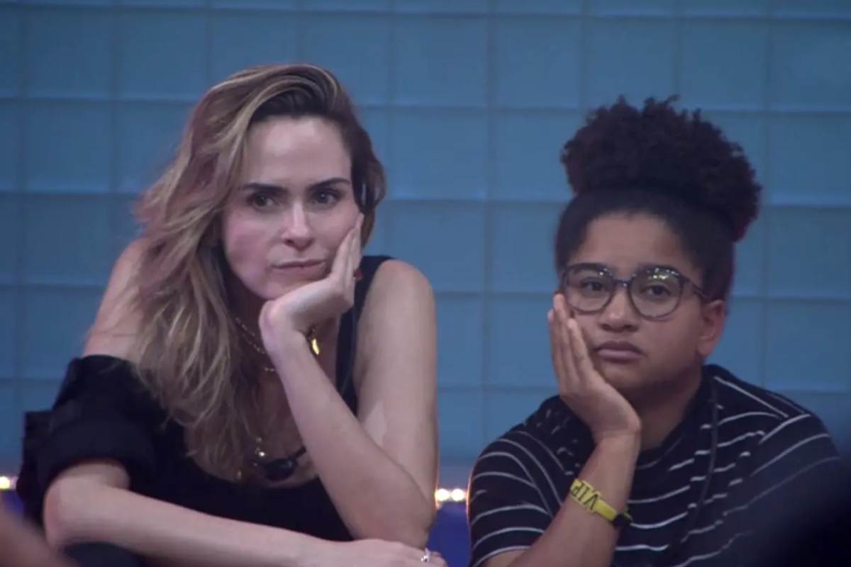 Ana Paula Renaukt reage a vídeo de “prints” após fim com Milena
