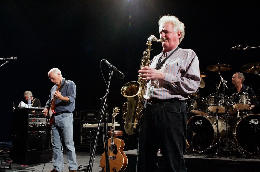 Morre Dick Parry, saxofonista do Pink Floyd; anúncio é feito por David Gilmour