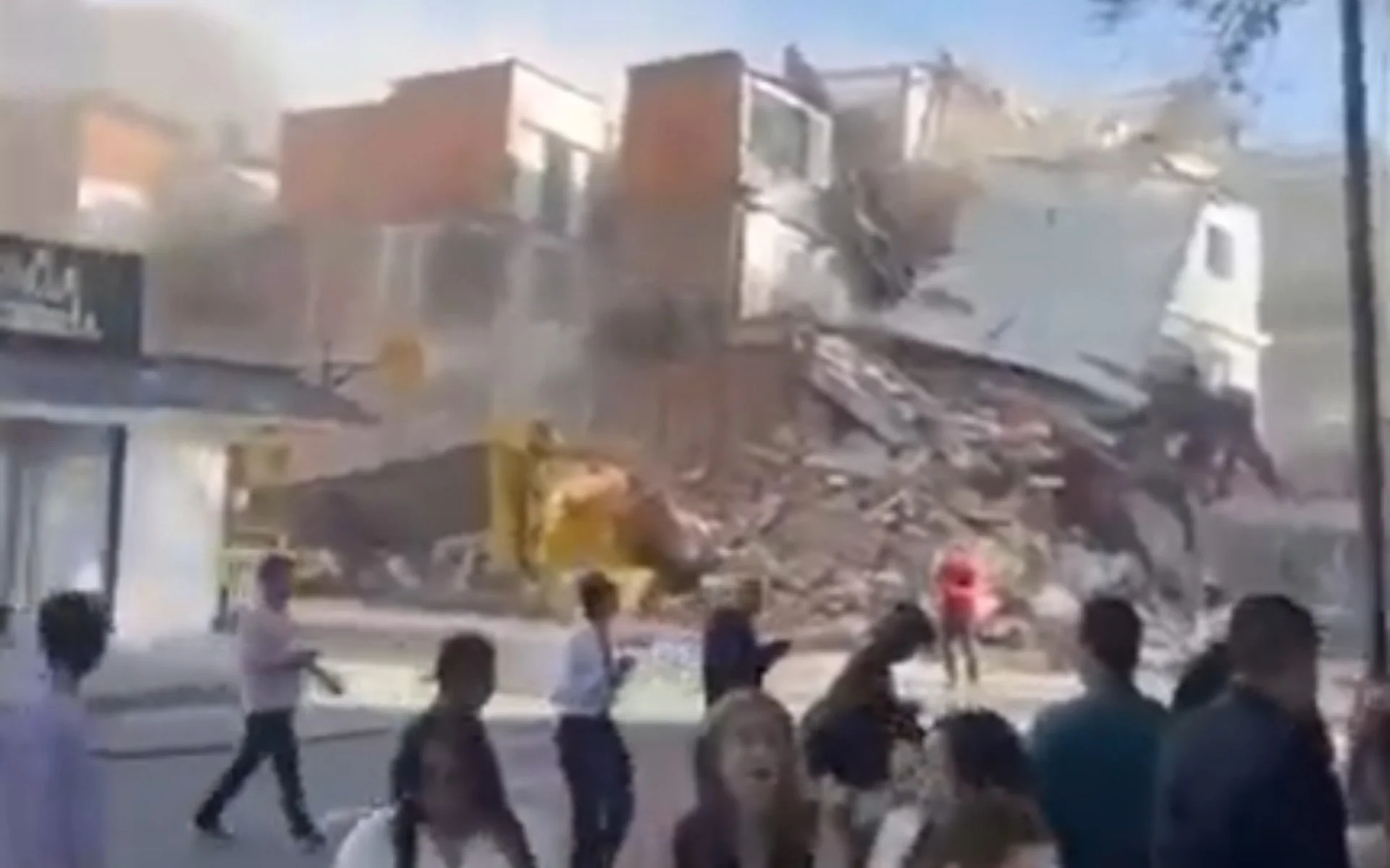 Terremoto na Colômbia é sentido em Manaus e prédios são esvaziados abc+