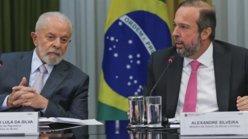 Lula assinará ampliação do mercado livre de energia nos próximos dias