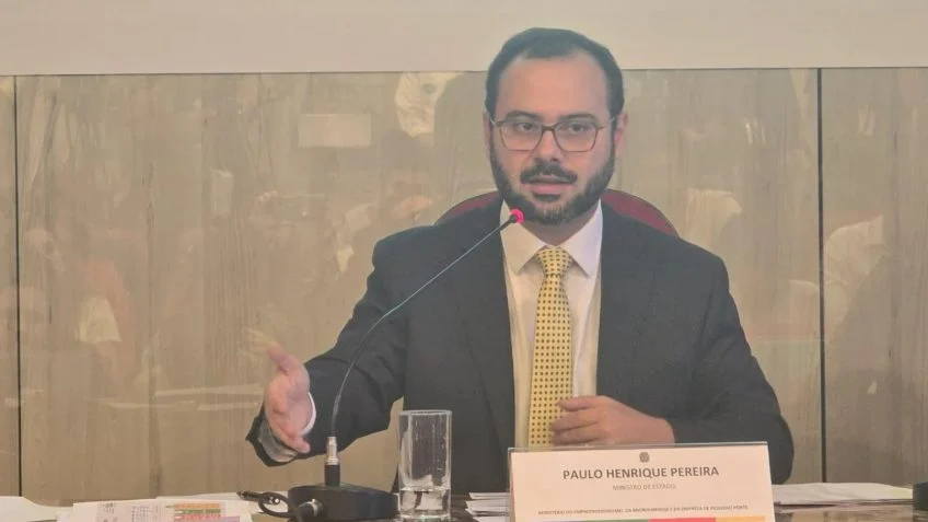Governo não é contra atualizar teto do Simples Nacional, diz ministro