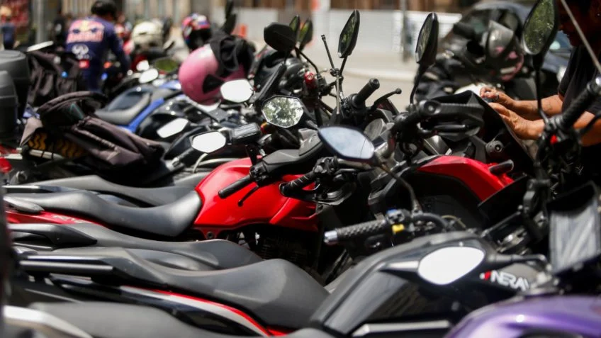 Produção de motos sobe 36% e bate recorde para julho, diz Abraciclo