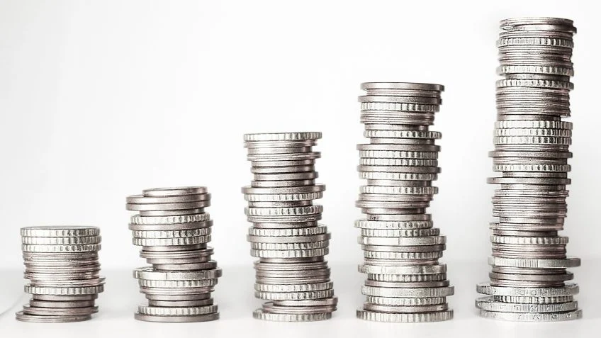 Rendimento médio real cresce 5,3% e chega a R$ 3.376
