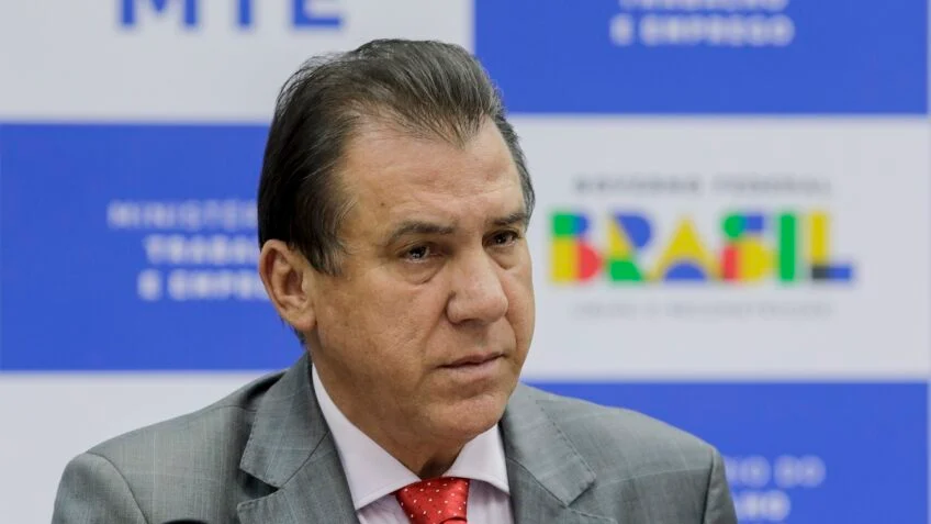 Ao vivo: Poder Entrevista com Luiz Marinho