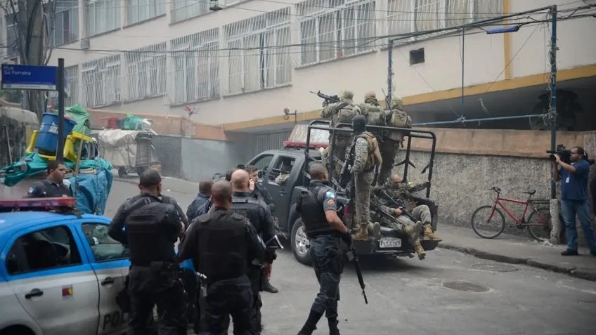 Rio registra 34 tiroteios por disputas entre grupos armados em julho