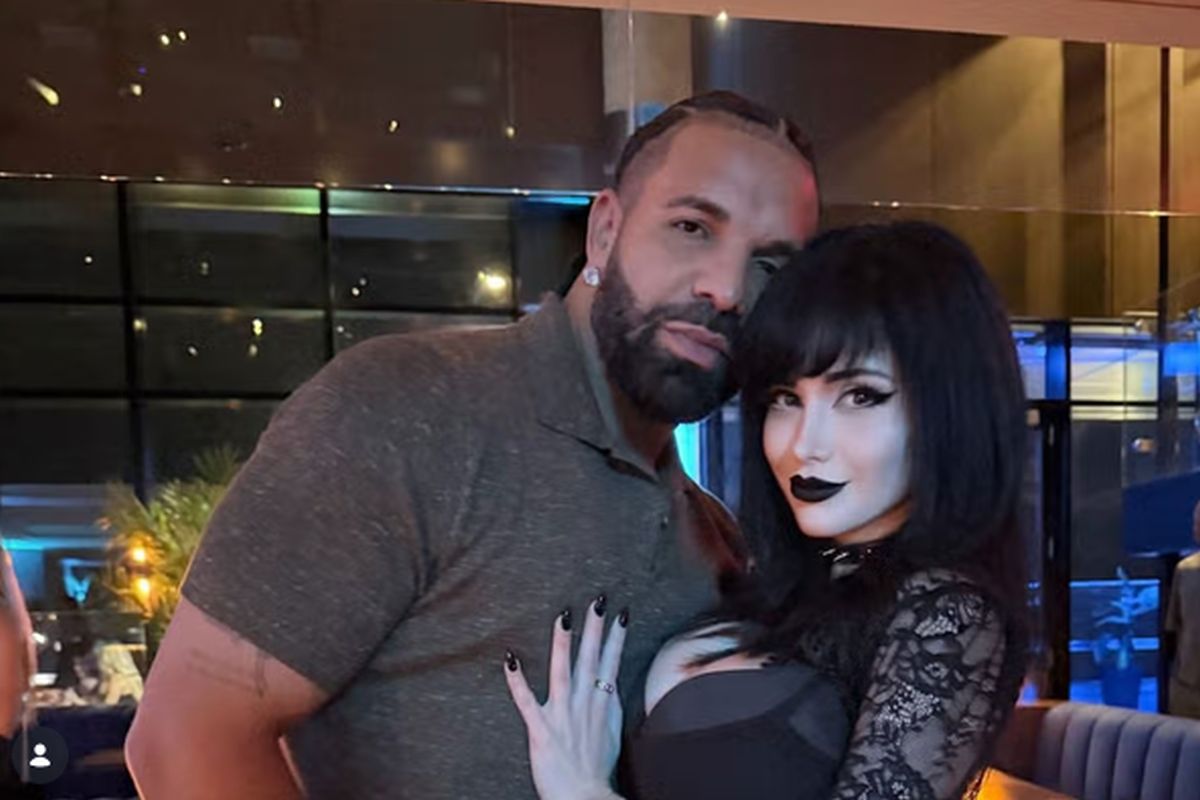 Drake cumpre promessa e compra casa para mãe de streamer