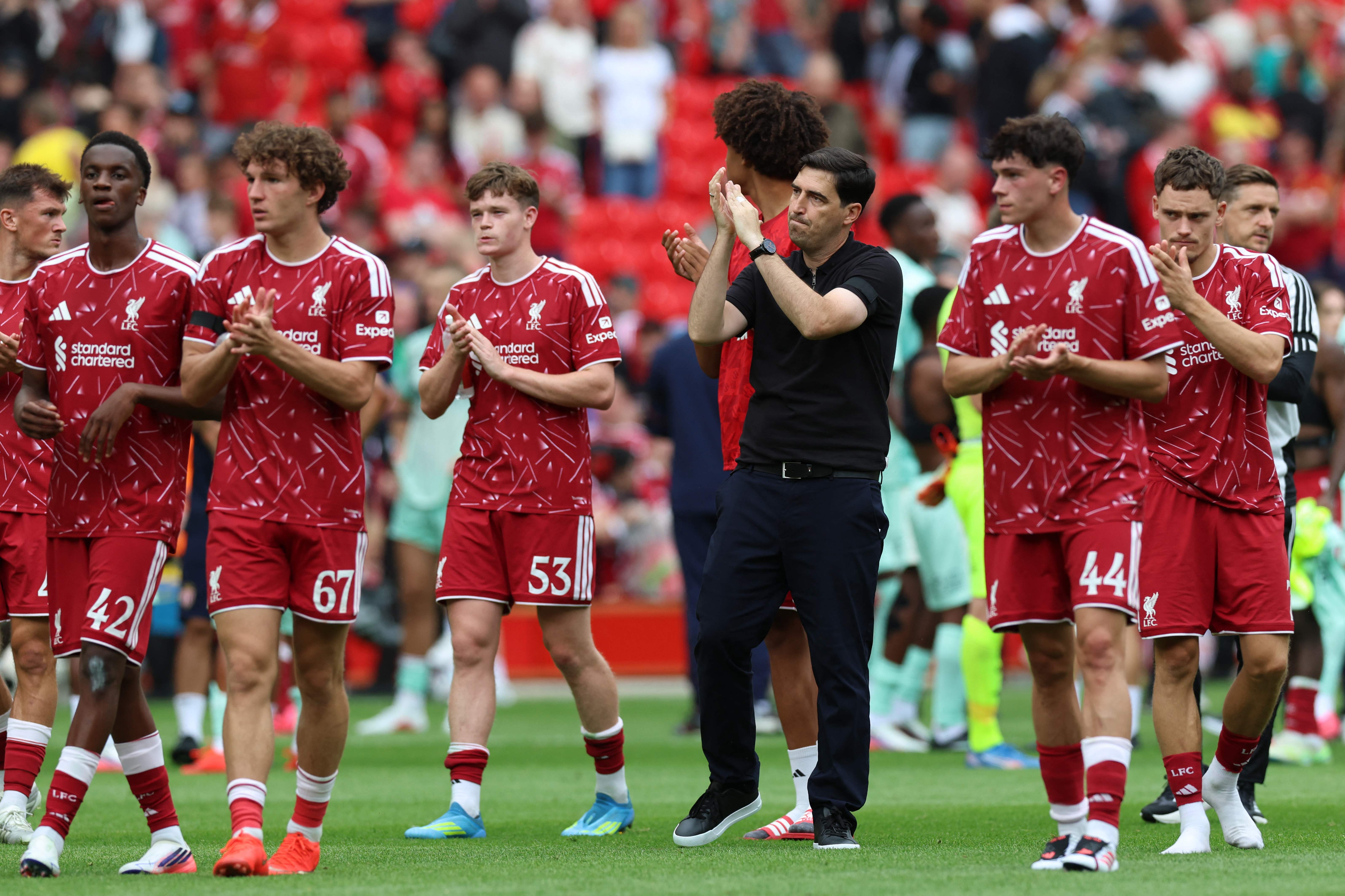Jeff Bezos e brasileiro mais rico do mundo compram parte do Liverpool