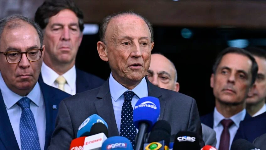 Fiesp critica tramitação apressada do fim da escala 6 X 1