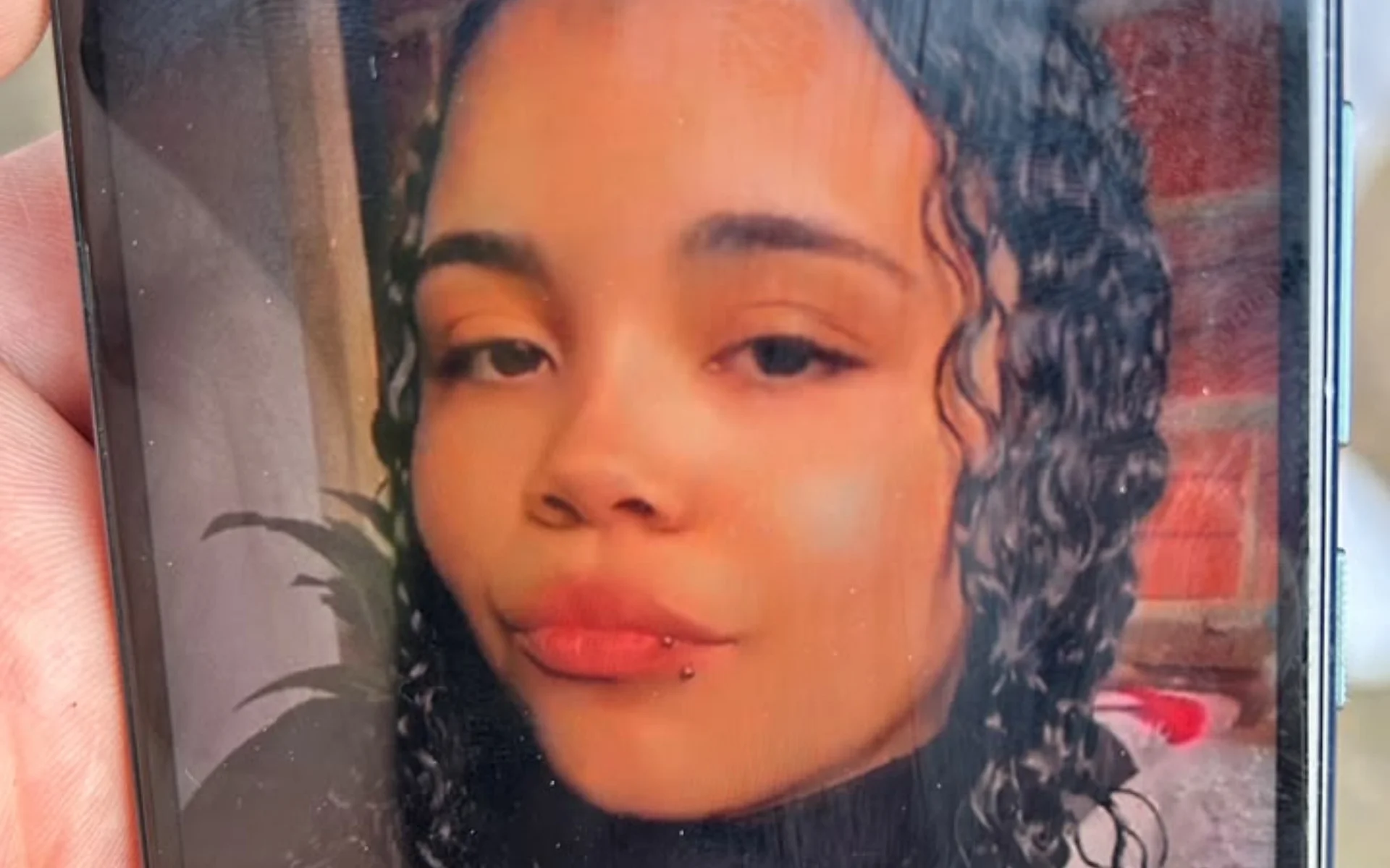 Era minha nenê : Mãe de jovem morta em Novo Hamburgo busca respostas sobre o que motivou crime abc+