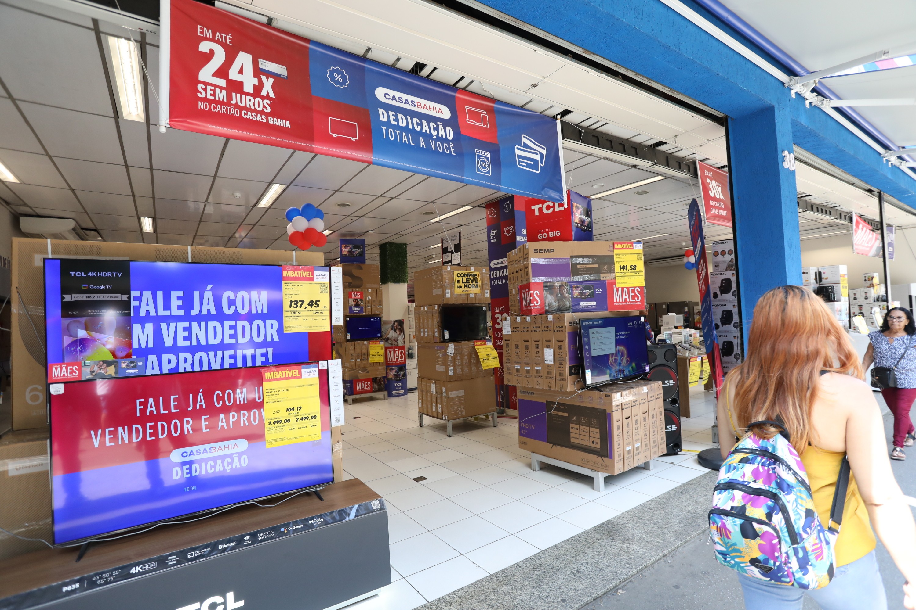 Ações da Casas Bahia despencam na Bolsa e passam de mais de R$ 400 para centavos em cinco anos G1