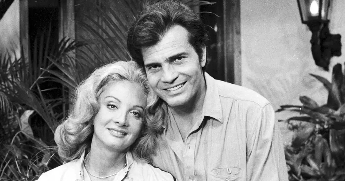 Um amor de 59 anos que começou na 1ª novela diária do Brasil em 1963: como o casamento de Glória Menezes e Tarcísio Meira se tornou um das mais lindas e duradouras relações da TV