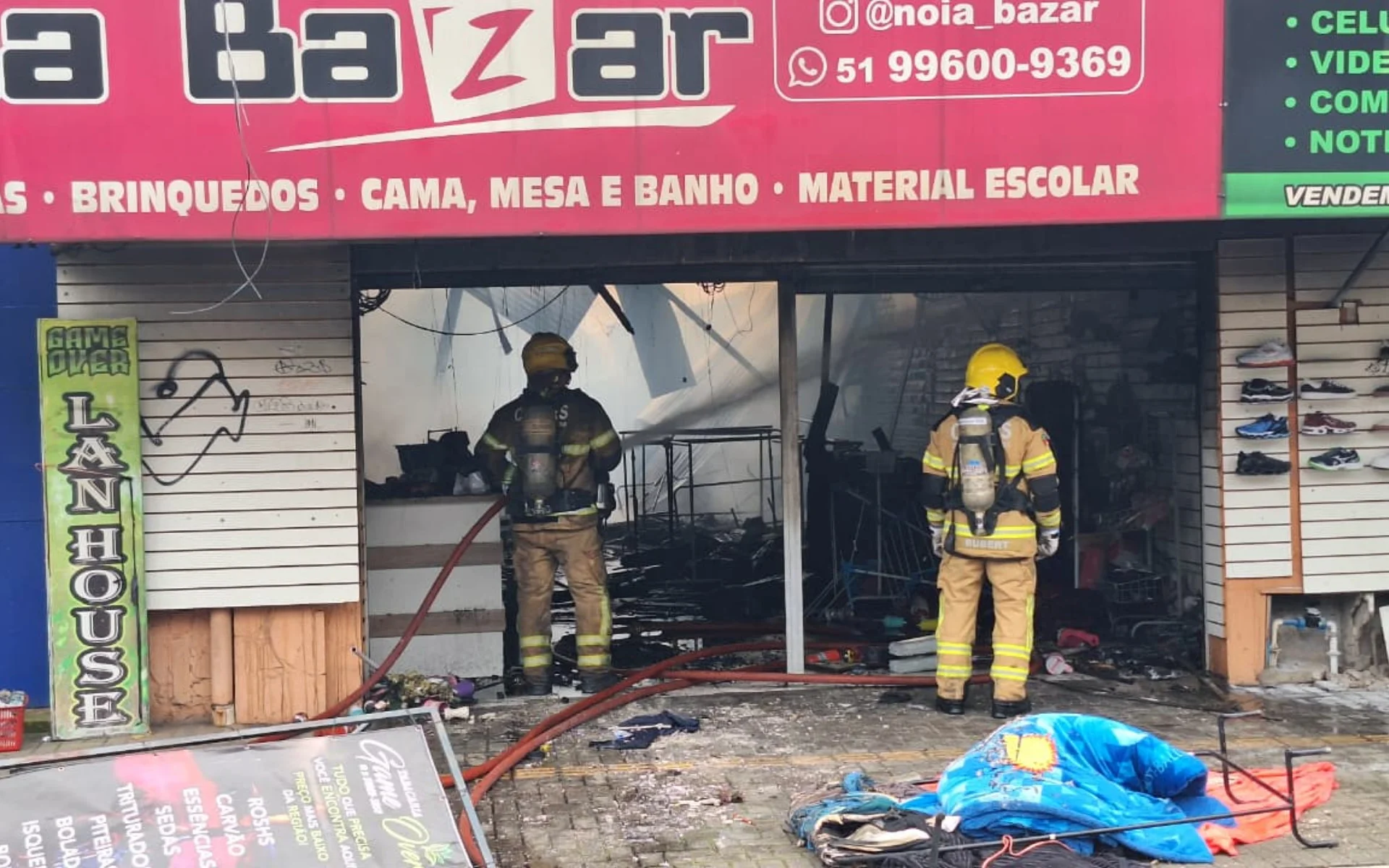Se propagou pelo telhado : Comandante dos Bombeiros fala sobre incêndio em complexo de lojas de Novo Hamburgo abc+