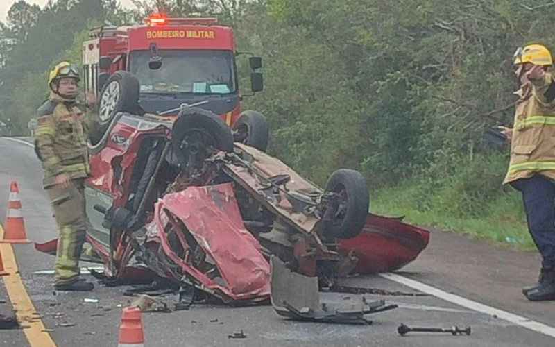Estamos abalados : Identificado homem de 73 anos que morreu em colisão frontal entre carro e caminhão na RS-474 abc+