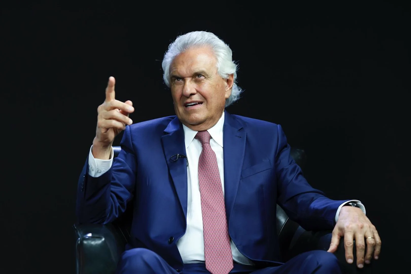 Caiado: “Não tenho dificuldade em aceitar redução da carga de trabalho