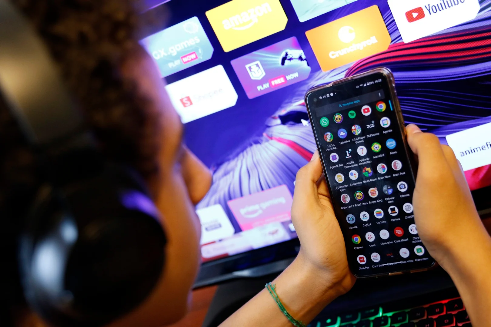 Nova lei fecha cerco a crimes sexuais contra crianças na internet