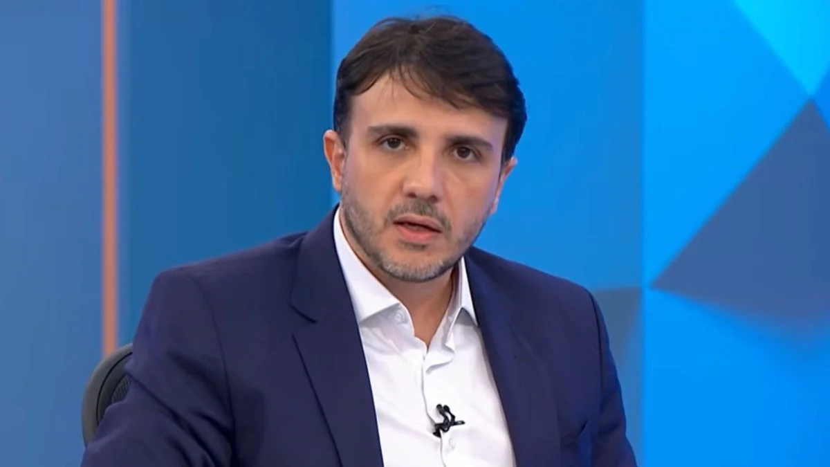 Vai ter regime de exceção para retomar a favela , diz Renan Santos