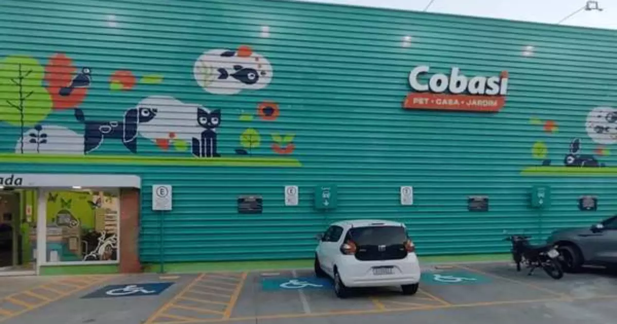 Justiça condena Cobasi e plataforma a indenizar tutor após morte de cachorro