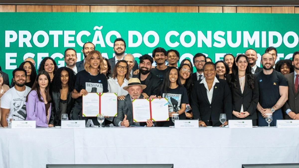 Governo publica novas regras para compra e revenda de ingressos