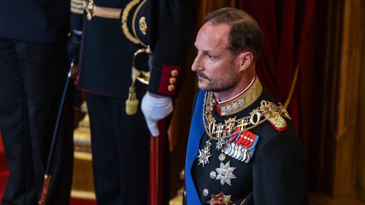 Haakon VIII: novo rei da Noruega assume trono e presta juramento após morte do pai - Aventuras na História