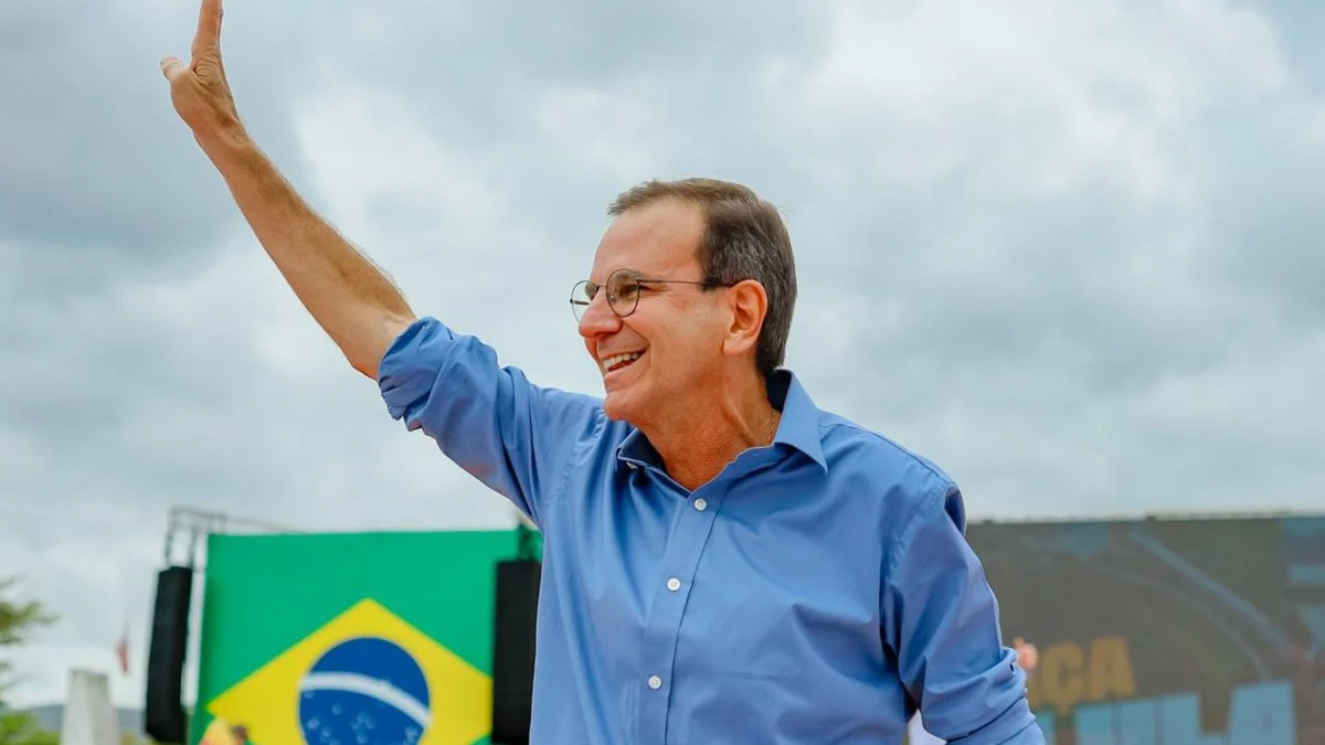 Eduardo Paes lidera disputa pelo governo do RJ no 1º turno