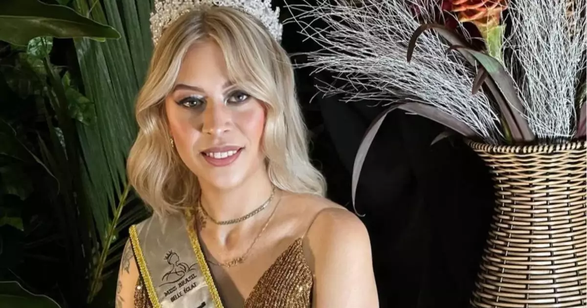 Ex-miss morre aos 42 anos e filho faz homenagem emocionante
