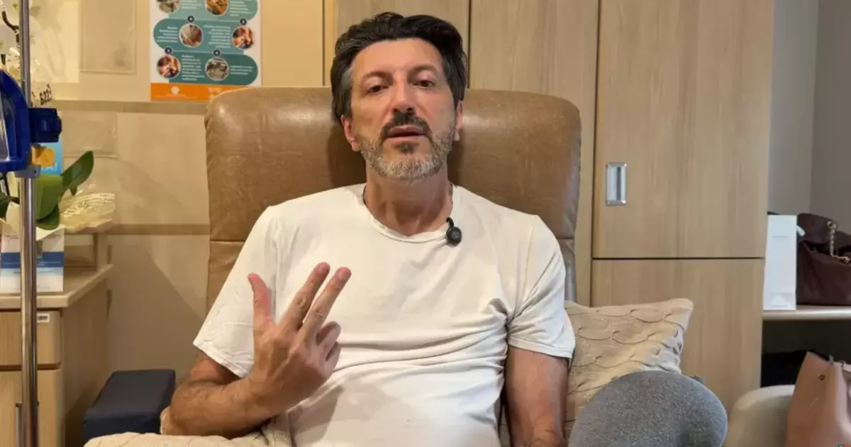 Lito Sousa deixa hospital e recebe cuidados 24 horas em casa após doença rara