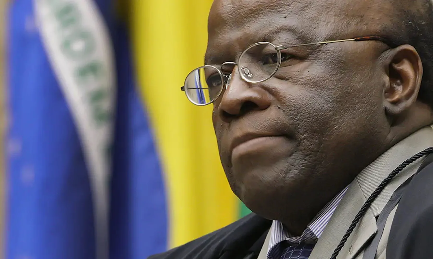 Governo concede passaporte diplomático para Joaquim Barbosa