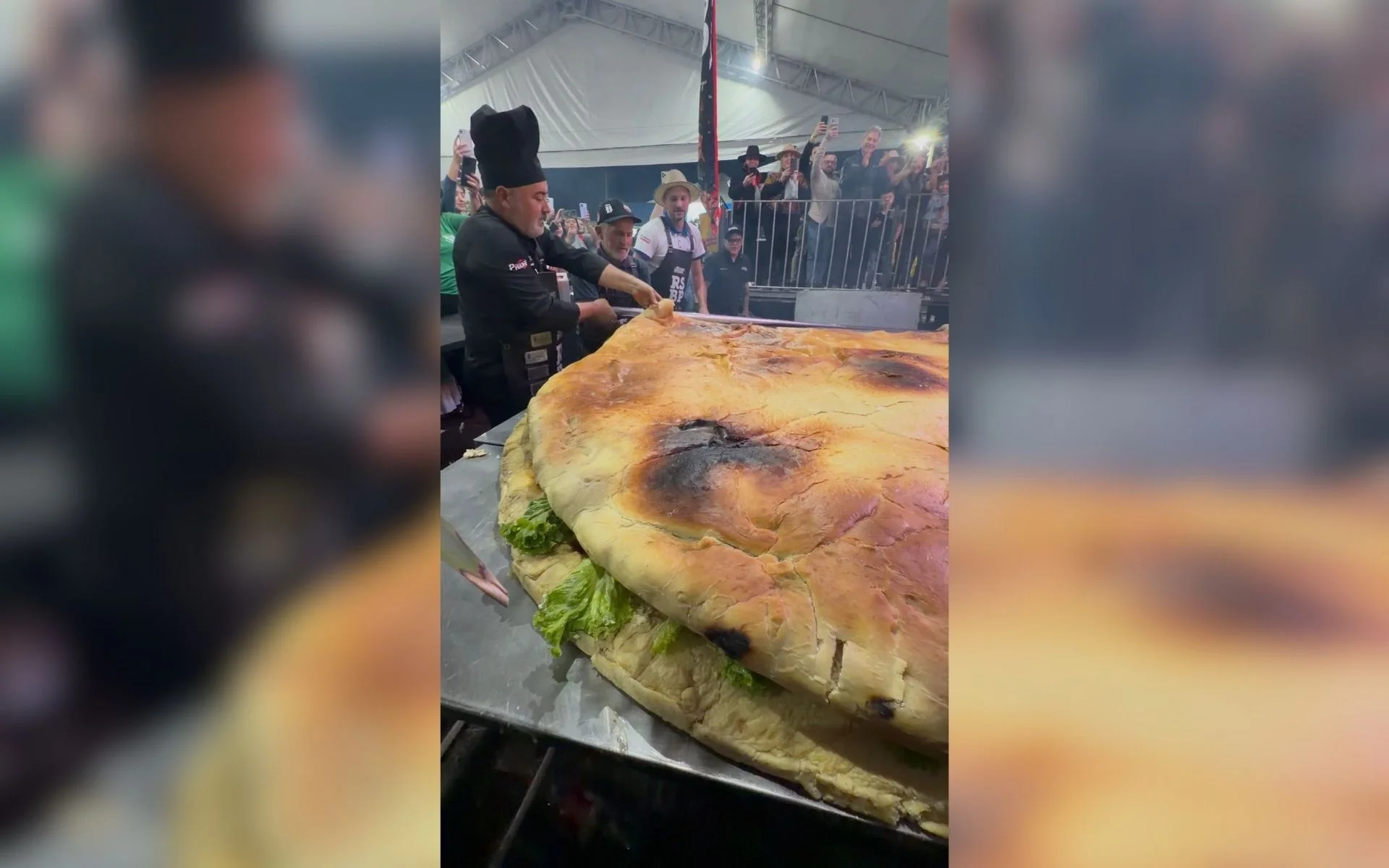 VÍDEO: Xis gigante passa fácil dos 300 quilos e impressiona na Expointer abc+