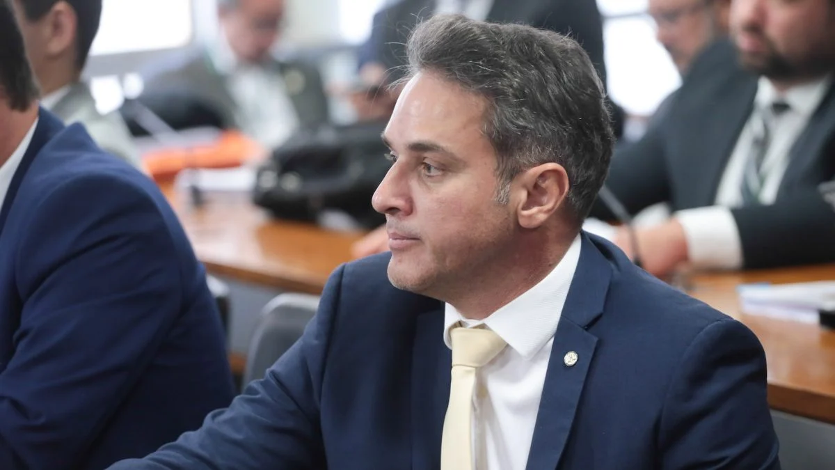 Zucco lidera corrida pelo governo do RS com 44,3%, diz pesquisa