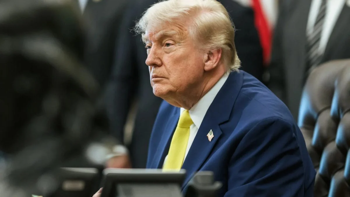 Juíza bloqueia tentativa de Trump de negar cidadania por nascimento