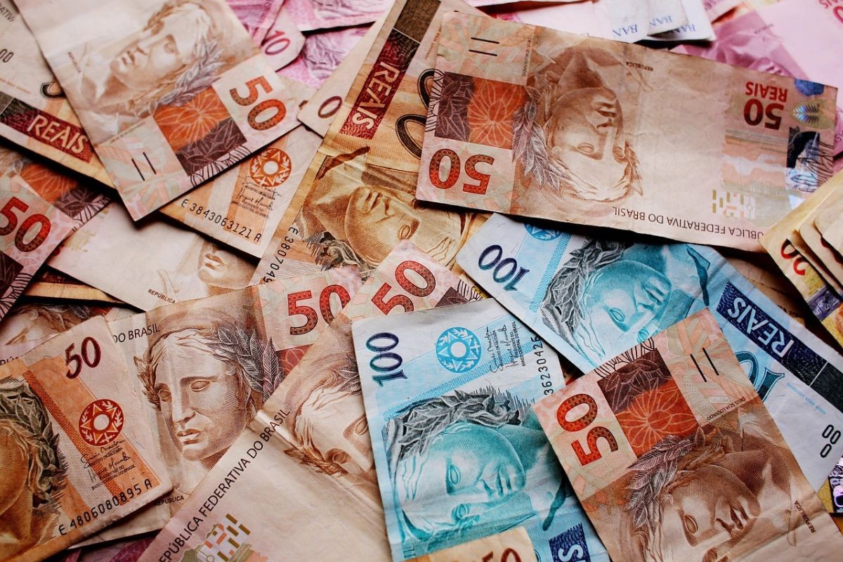 Receita do governo federal 2026: projeção recorde de R$ 3,24 tri G1