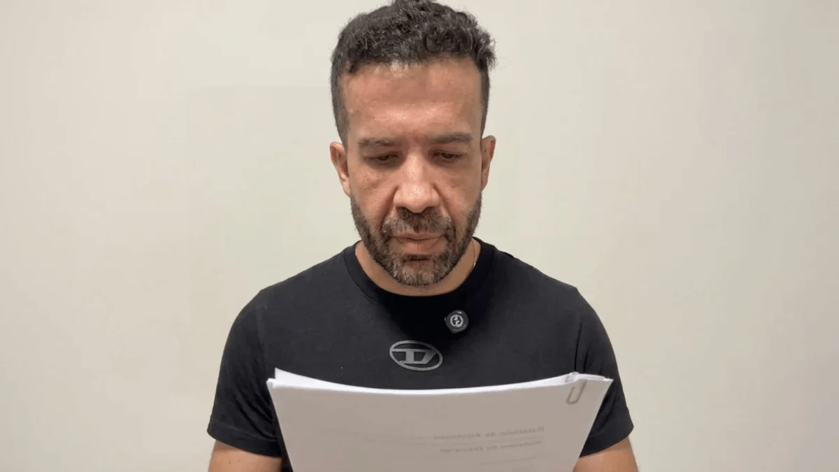 Janones publica direito de resposta de Nikolas Ferreira