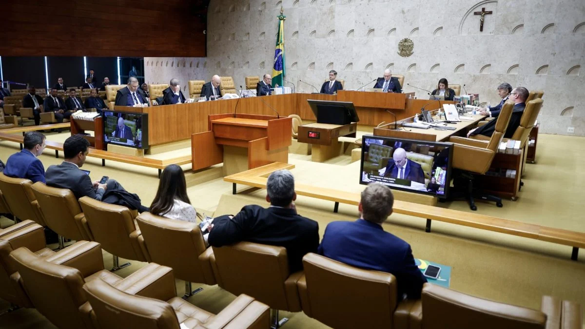Diego de Paiva Vasconcelos O que as pesquisas de confiança no Judiciário medem